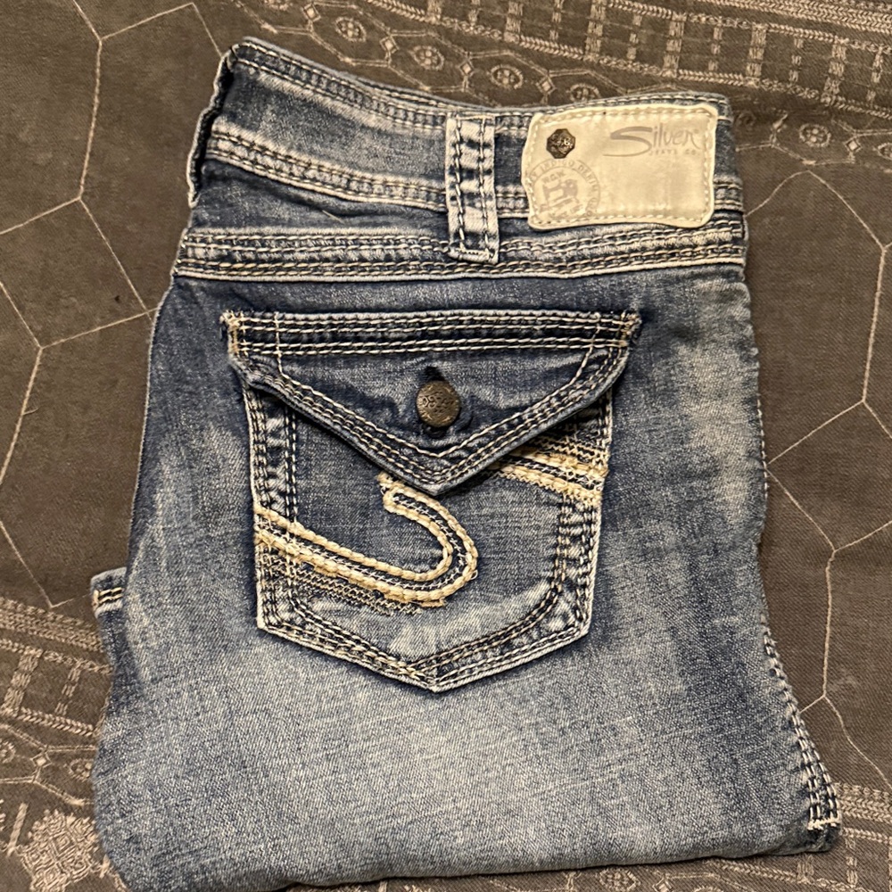 Silver Jeans Women's Classic Blue Boot Cut Jeans